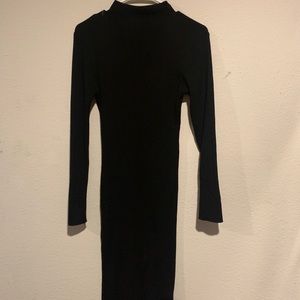 Black long sleeve dress!